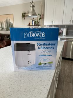 Dr. Brown’s Deluxe Electric Sterilizer for Baby Bottles and Other Baby Essentials