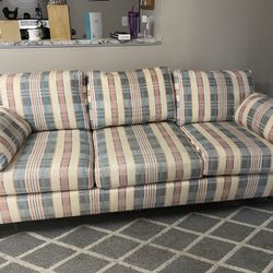 Couch Mulit Colored