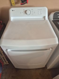 LIKE NEW ELECTRIC DRYER