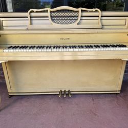 Free - Story & Clark Upright Piano