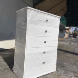 New White 5 Drawer Dresser