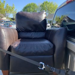 Recliner Chair ( Faux Leather )