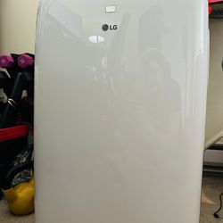 Air conditioner LG 7,000 BTU (DOE) / 10,000 BTU (ASHRAE) Portable Air Conditioner