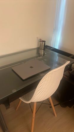 Glass table for art work