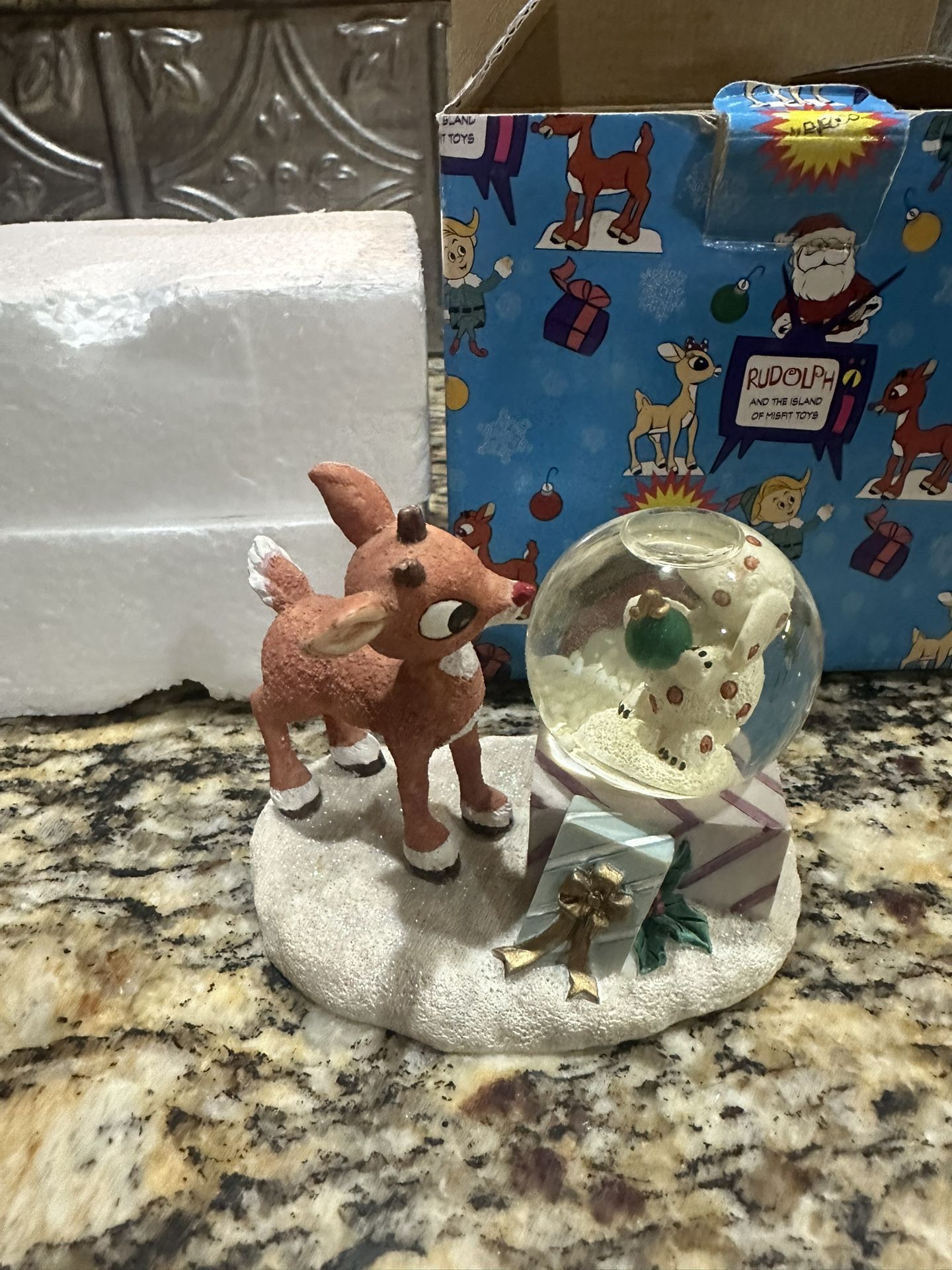 Enesco Figurine Rudolph Looking At Misfit Toy