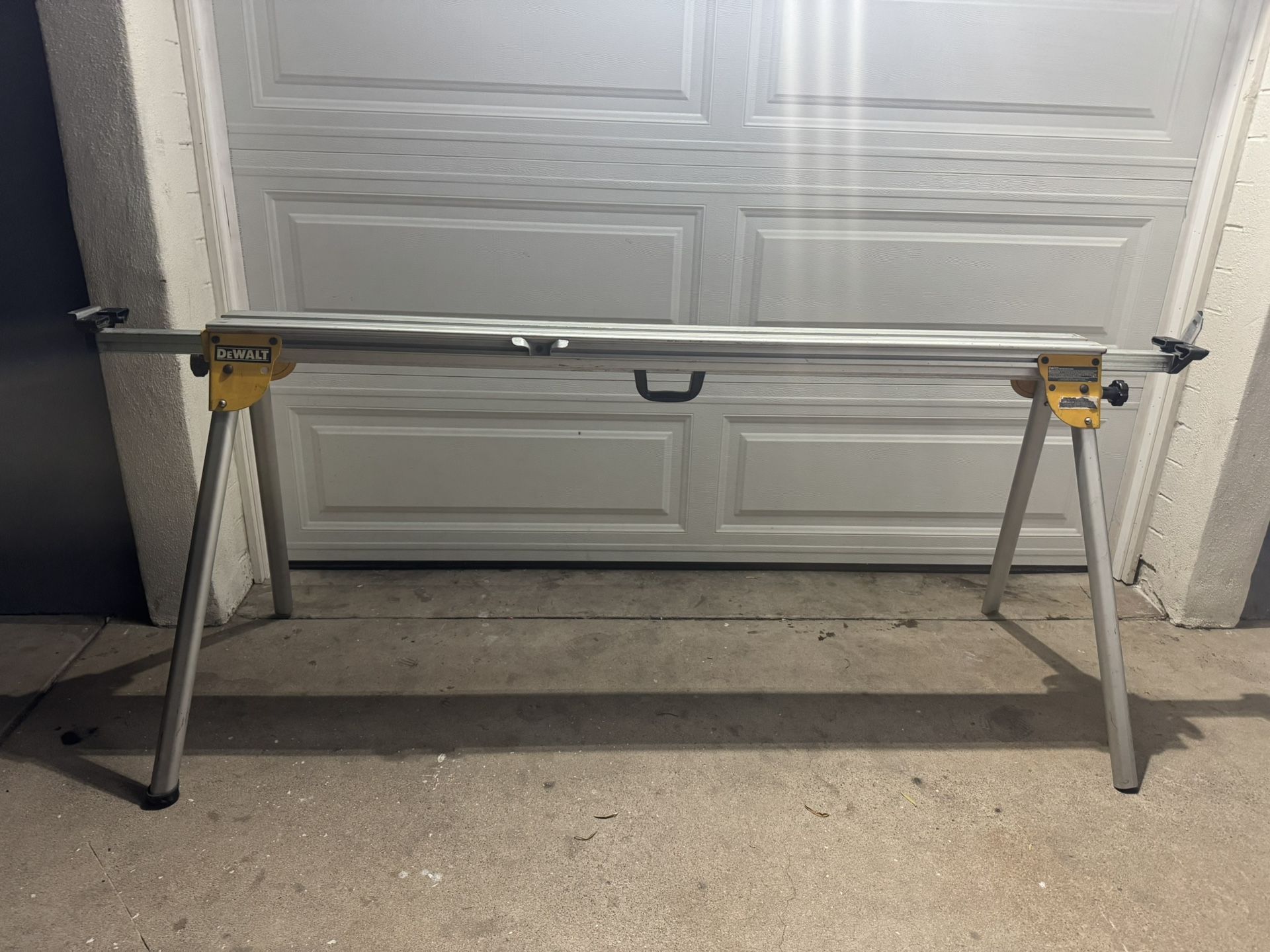 Miter saw stand