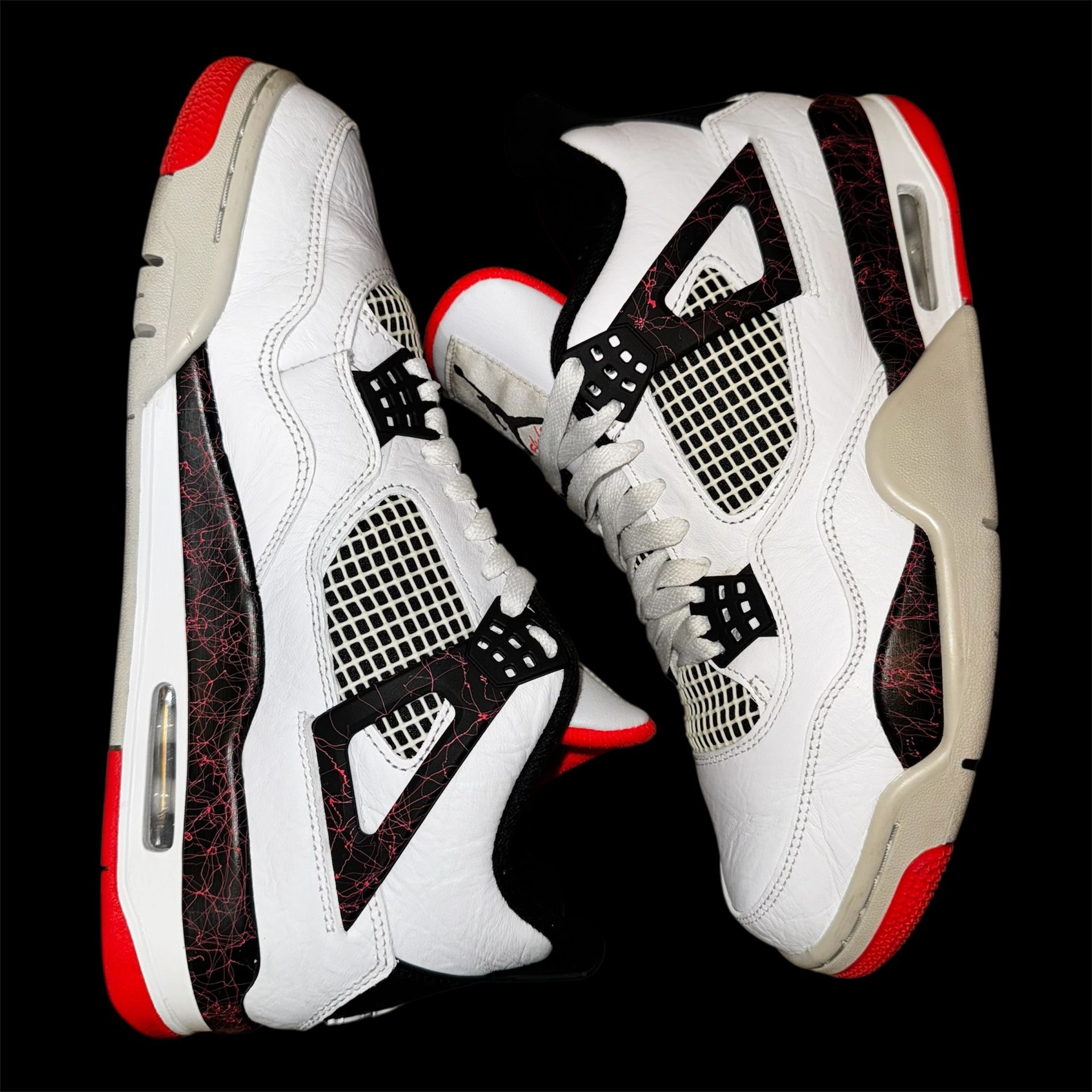 Jordan 4 “ Flight Nostalgia “