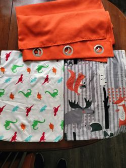 2 full size fitted sheets, 4 pillow cases. Chandler Blvd and 46 st Phoenix 85044