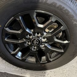 Yokohama tires 265/60/20  and wheels