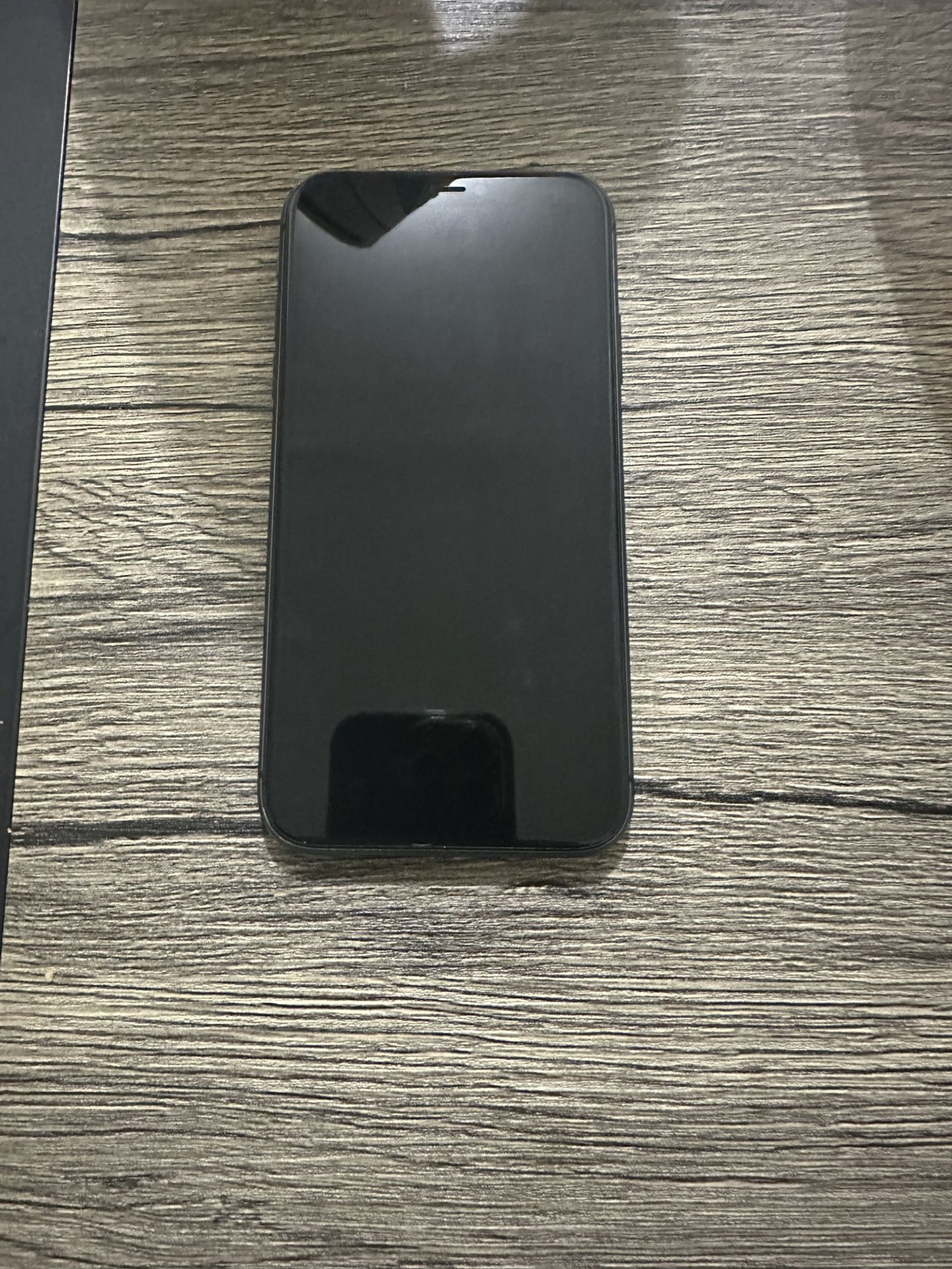 iPhone 11 *PARTS ONLY*