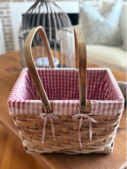 Cute adorable apple Basket