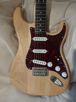 Fender Squire Classic Vibe 70's Stratocaster Guitar 