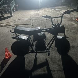 Moto 80 Mini Bike.  Motor Bike 