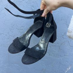 Women Black Sandal 2in Heel Us6.5