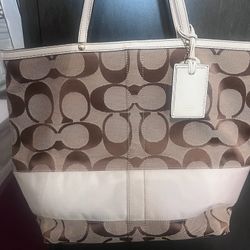 Signature Coach Canvas Beige Tote Bag