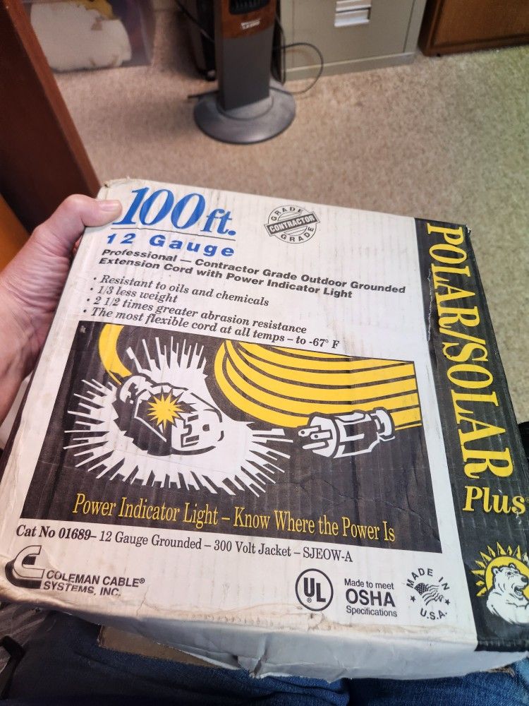 NEW 100FT 12 GAUGE POLAR/SOLAR EXTENSION CORD