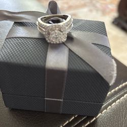 2CTTW Diamond Engagement Ring