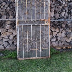 Heavy Door 