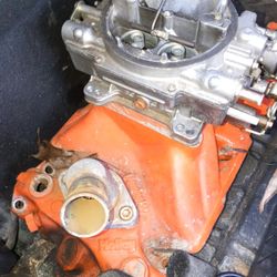 Holly SBC High Rise Intake / Holly 600 carburetor