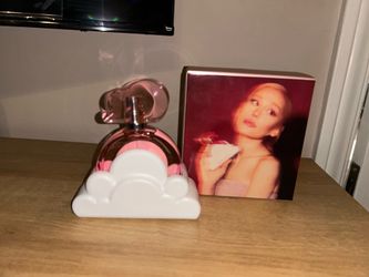 Ariana Grande Cloud Pink