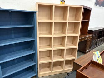 Modern 15 Cube Organizer Bookcase in Light Wood Finish