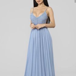 Maxi Dress ! Size XS May Fit A small