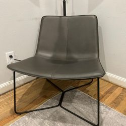 Slope Leather Lounge Chair