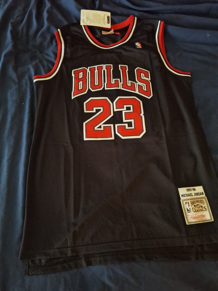 Michael Jordan Chicago Bulls Throwback 1997-98 Jersey