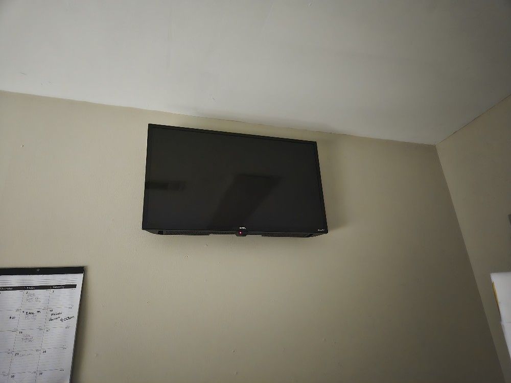Robust TV 32"