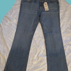 Tilt Flare Low Rise Jeans, Size 13 BRAMD NEW WITH TAGS