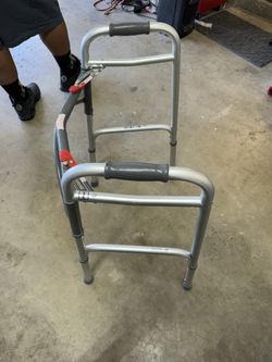 Practically new Walker