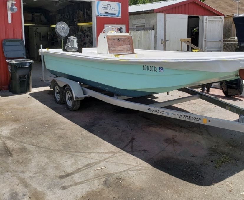 21ft Carolina Skiff with 90hp Johnson