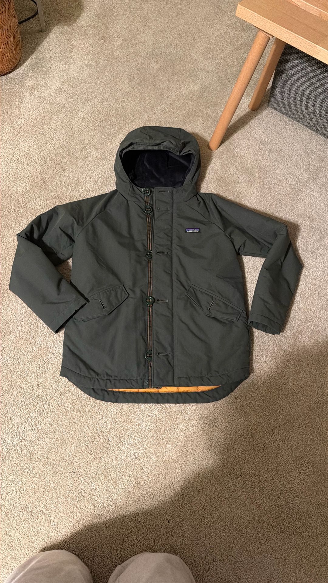 Patagonia boys Size LARGE hooded Jacket