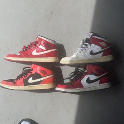 Jordan 1 Mids Chicago Kit Of 4