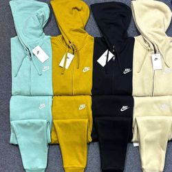 Nike Set Inbox Me All Sizes And Color Available On Nike 