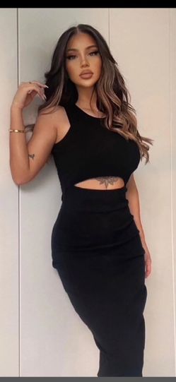 Black Cutout Bodycon Dress 