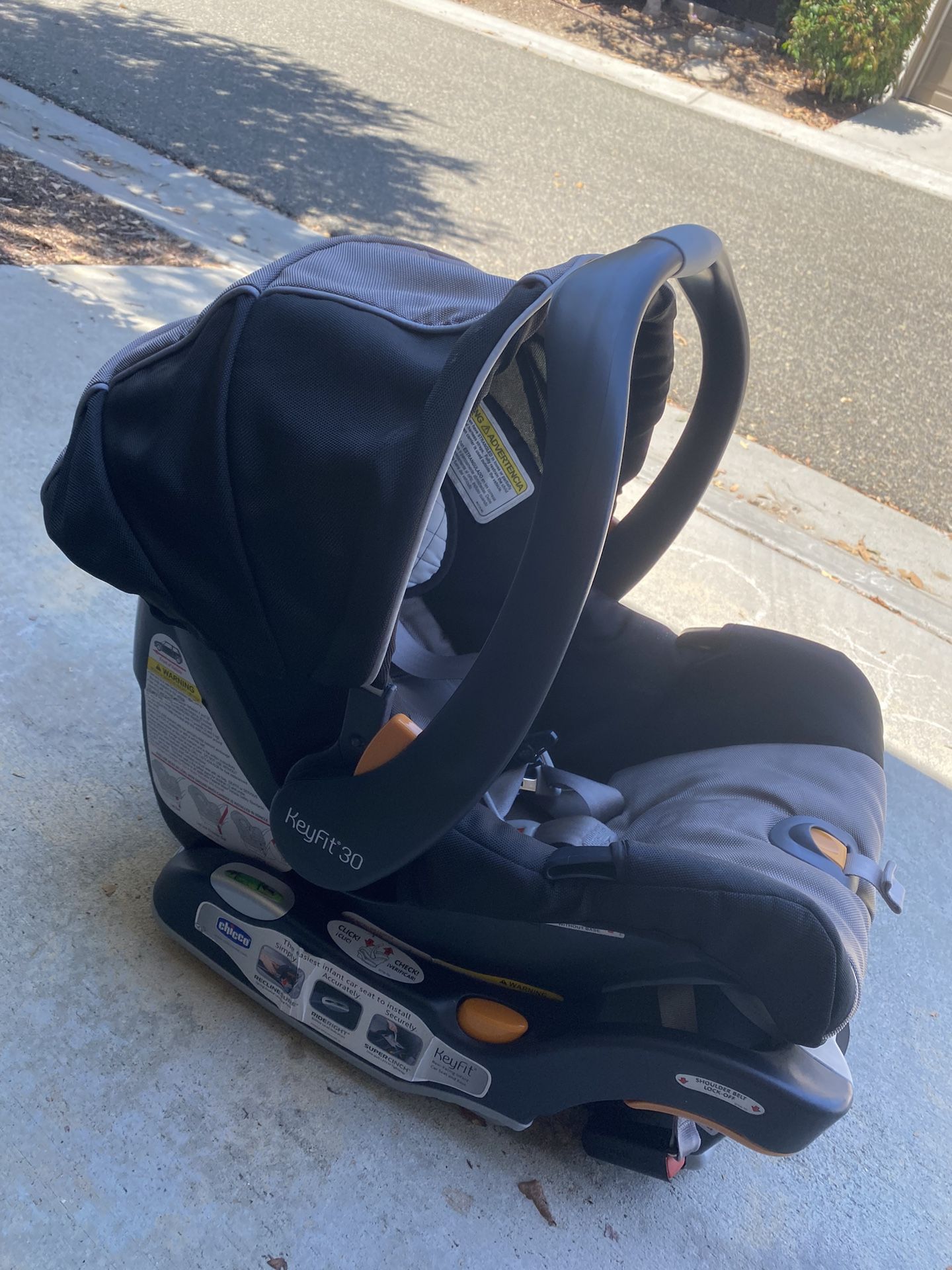 Chicco bravo 3-in1 Trio Car Seat And Stroller