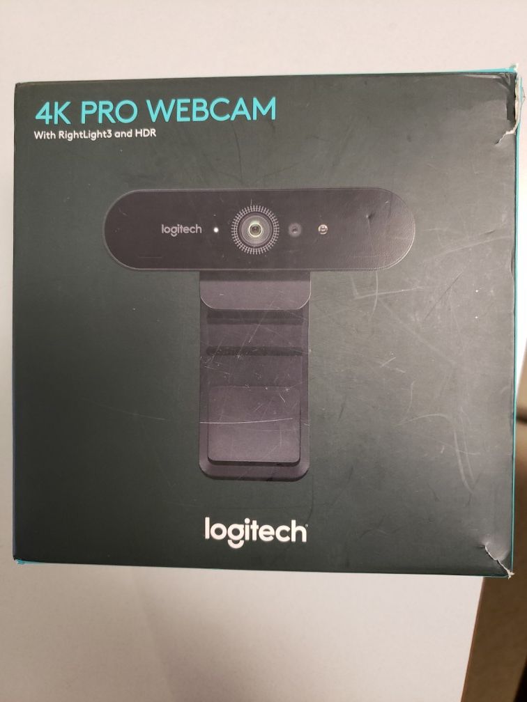 Logitech 4k Pro 90 FPS Webcam. (960-001178)in hand.
