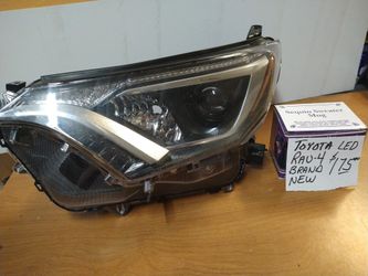 Brand new driver's headlight for a Toyota RAV4 LED