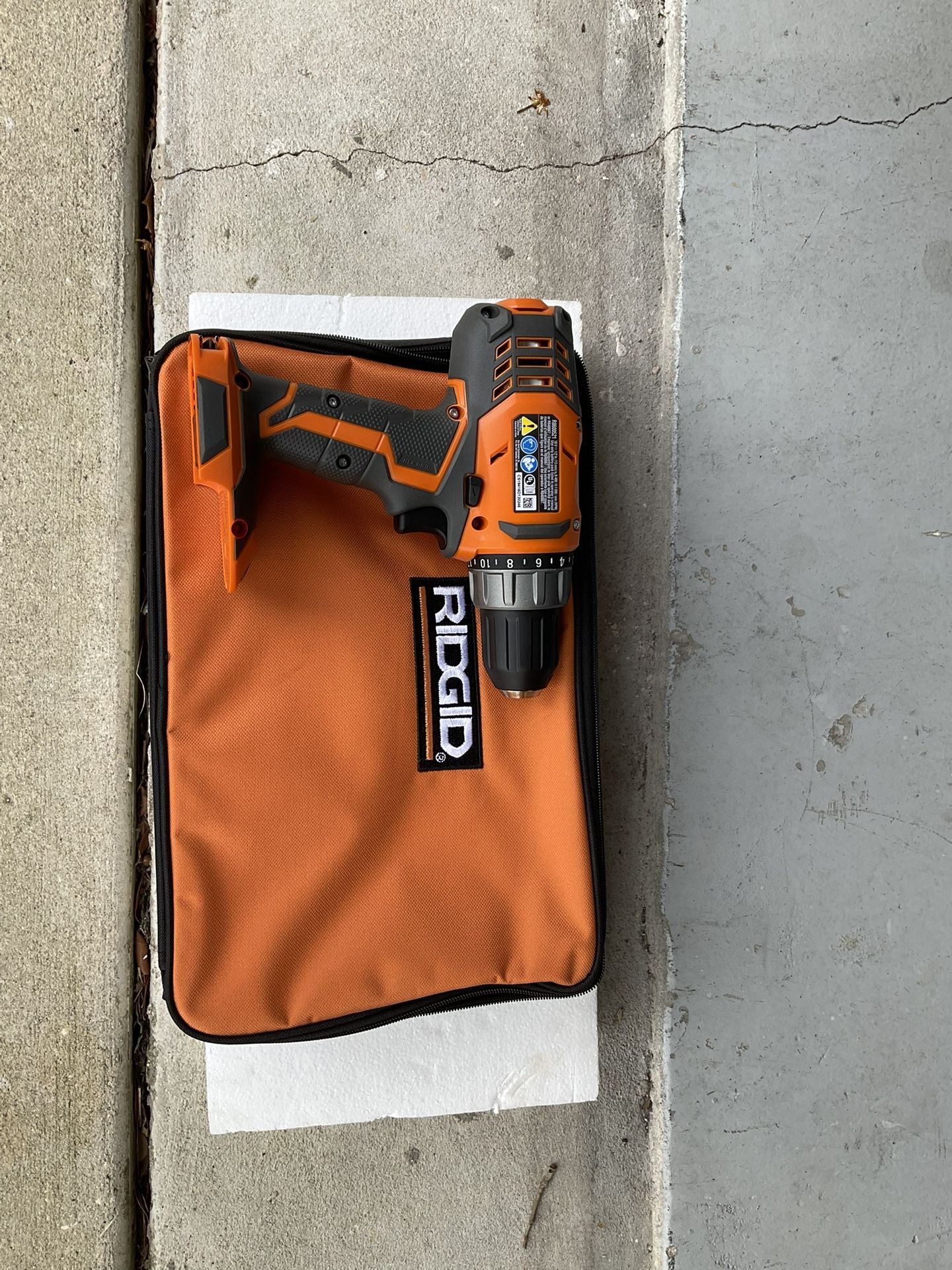 NEW RIDGID 18 V DRILL With Bag
