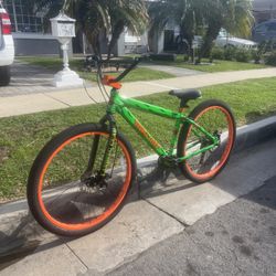 “Savage Flyer” 27.5 Green SE Bikes