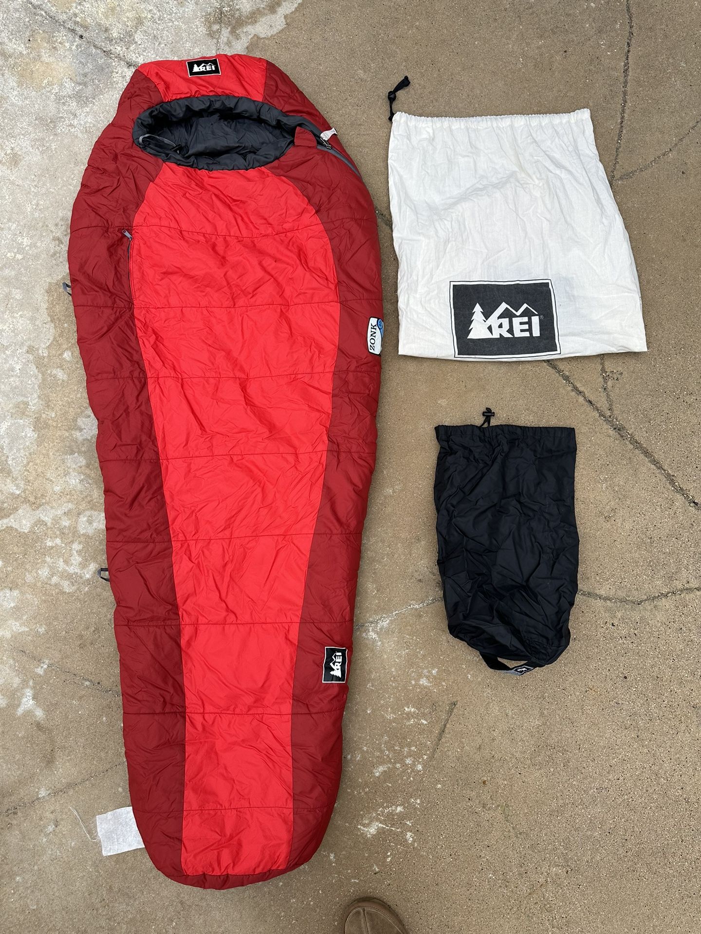 REI Zonk Sleeping Bag