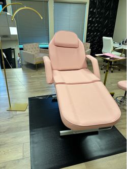 Pink facial chair/bed