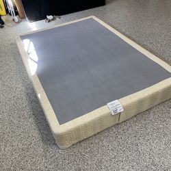9” Box Spring Bunky Board Bed Size: 9”