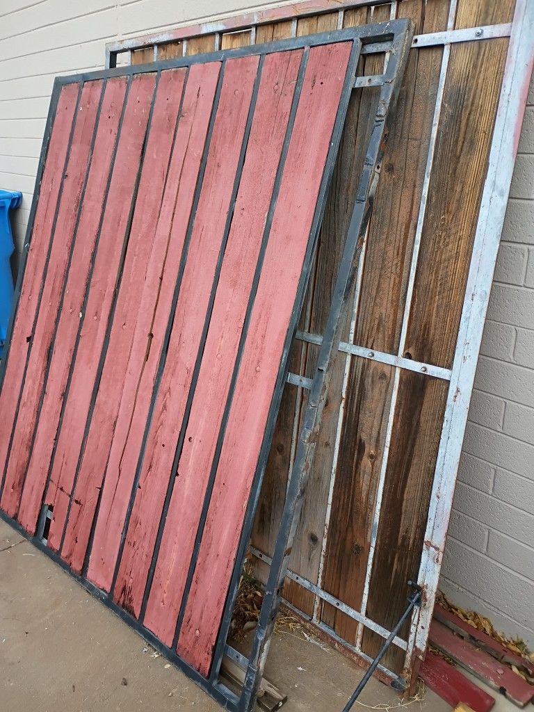RV Gates