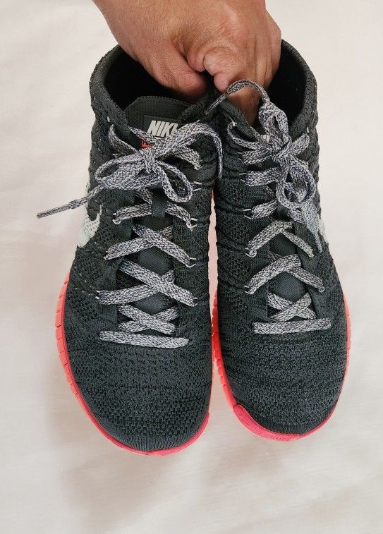 Nike Free Flyknit Chukka Dark Grey Black Hot Lava White 639700 005