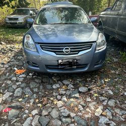 Nissan Altima 