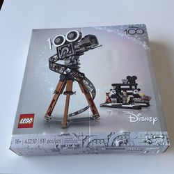 811 piece Lego Set Disney (Sealed and Available)