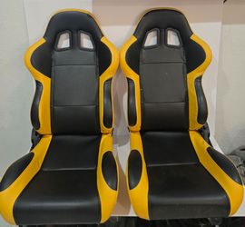 Universal Racing Seats