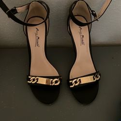 Shoes 7 1/2